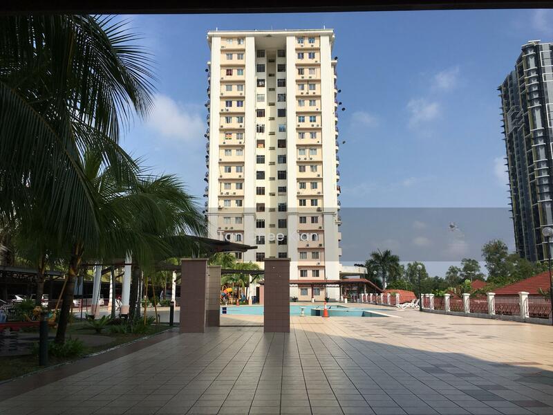 Casa Puteri Condominium - 4
