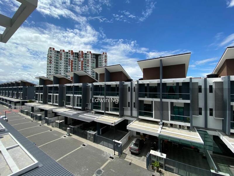 Spectrum Garden, Taman Lembah Permai Indah - 3