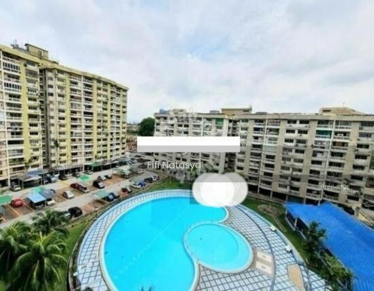 Petaling Indah Condominiums - 1