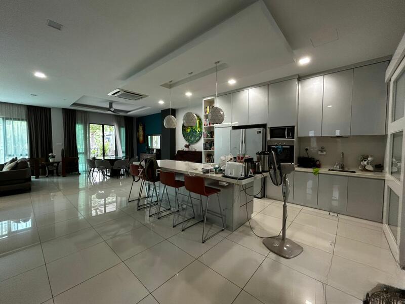 Lepironia, Setia Eco Glades, Cyberjaya - 1