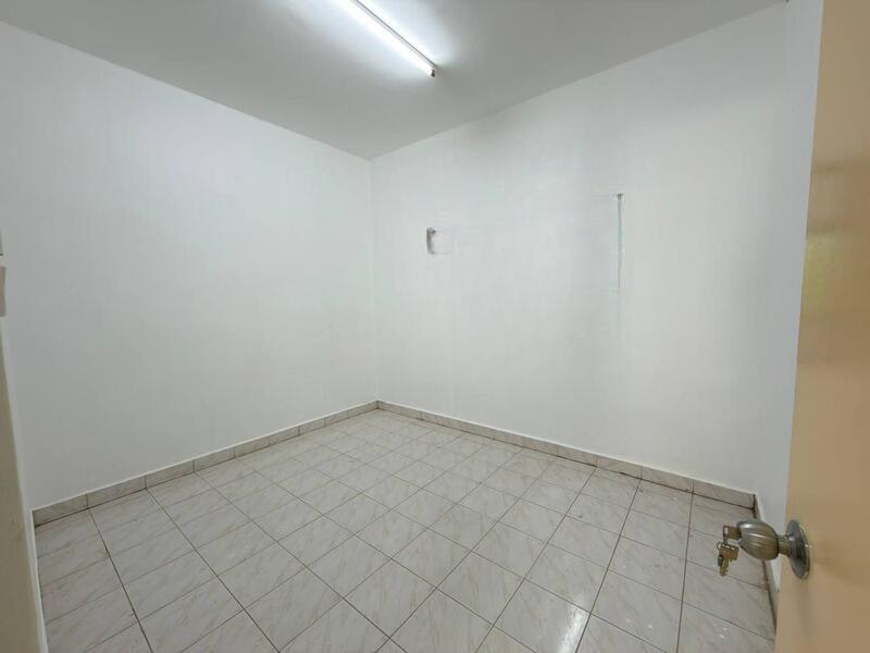 Johor Jaya Jalan Anggerik Johor Bahru Double Storey Terrace - 5