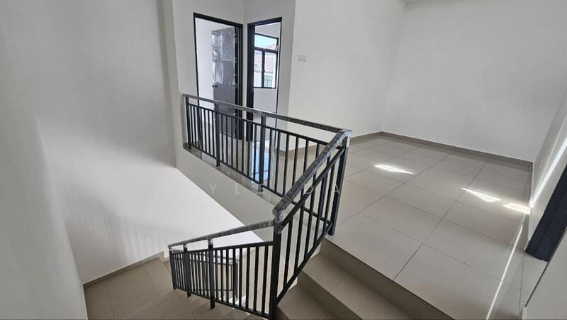 Taman Austin Duta - 5