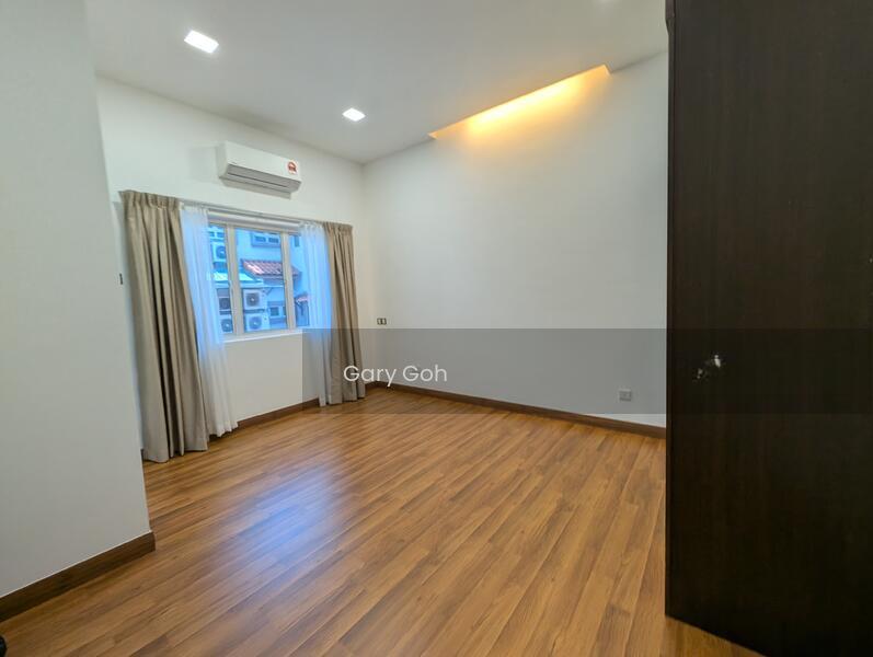 Damansara Legenda - 2