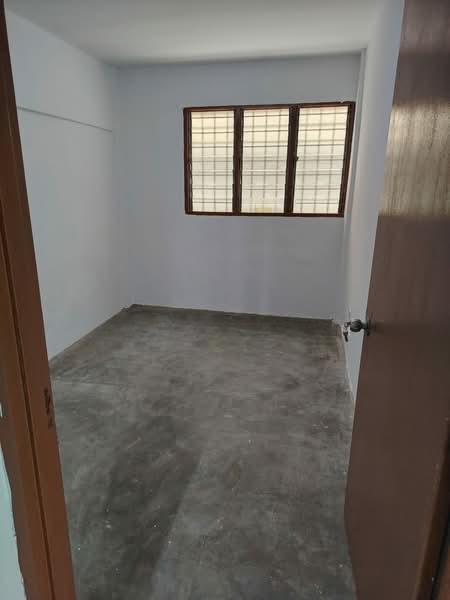 Mutiara Court - 2