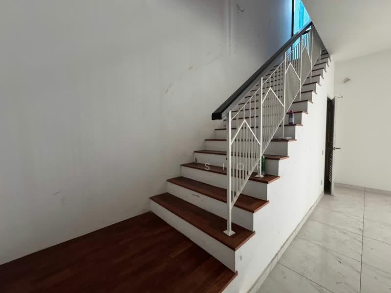 Setia Tropika Setias Tropikas - 3