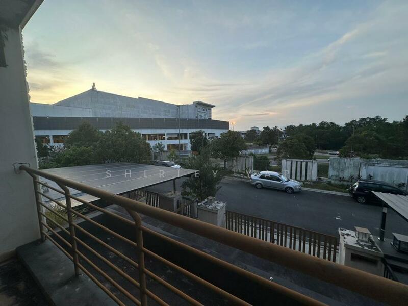 Rini Heights - 2
