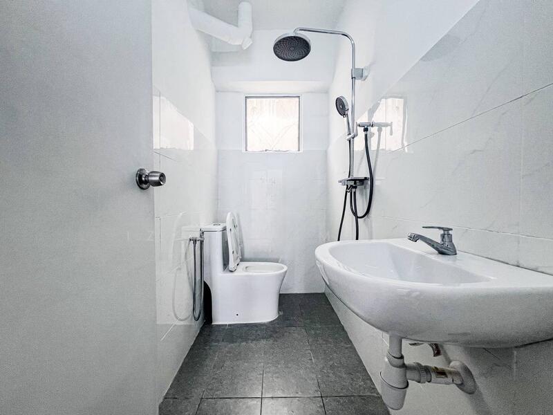 Le Jardine Condominium - 2