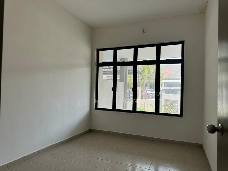 Bandar Mahkota Banting - 2