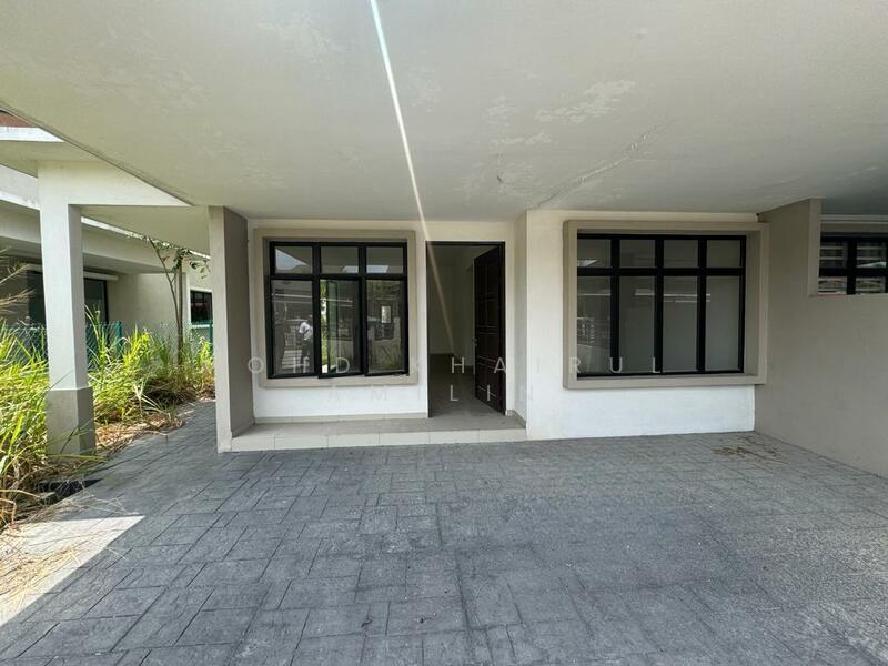 Bandar Mahkota Banting - 4