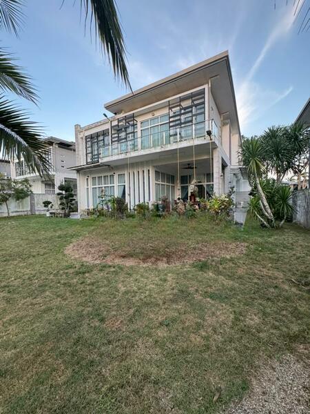 Bougain Villa- Golf View Bungalow - 1