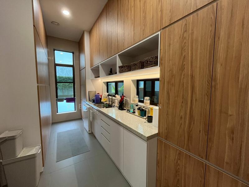 Sakura Residence - 2