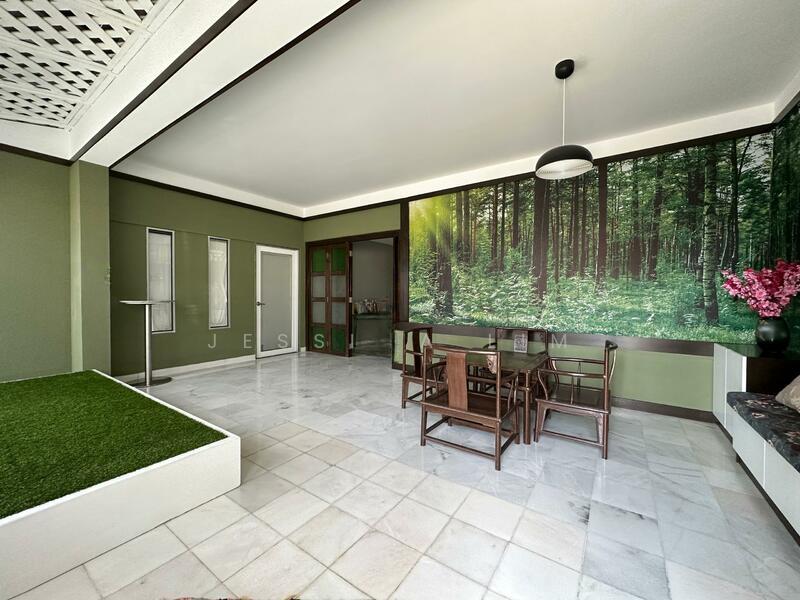 2 Storey Bungalow Tanjung Bunga Park - 4