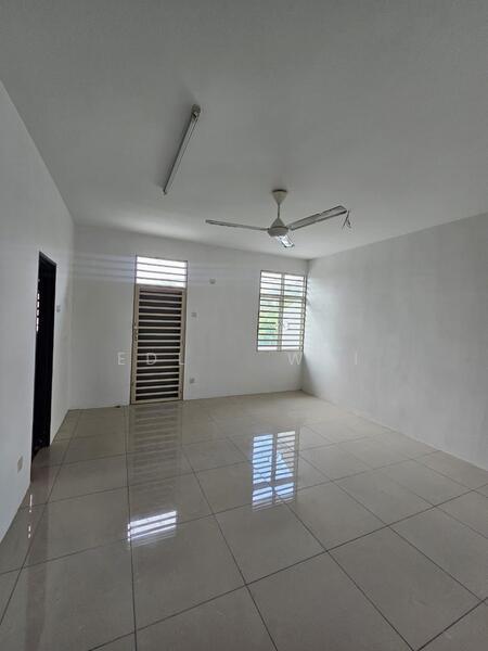 2 Storey Terrace @ Machang Bubok - 4