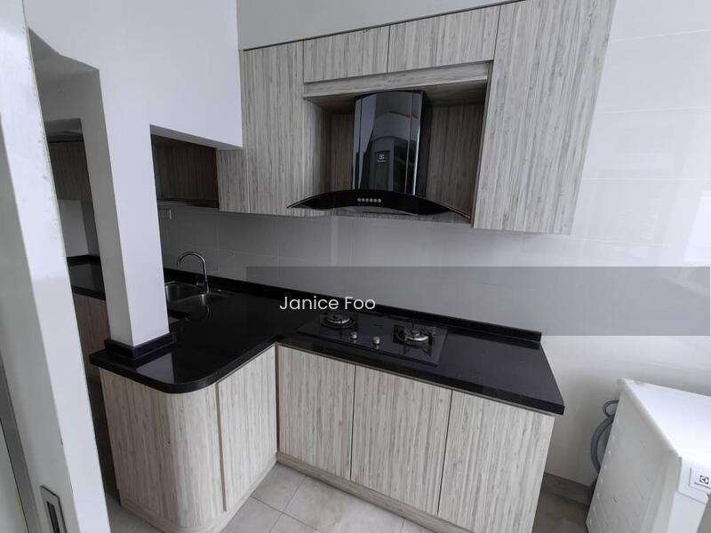 Twin Galaxy (Dwi Galaksi) - 4