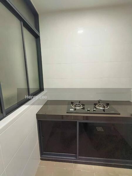 Symphony Tower (Menara Simfoni) - 3