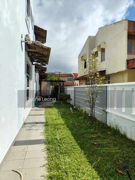 2 Storey Semi-D @ Jalan Sungai Ara - 1