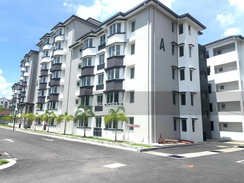 Pangsapuri Seroja - 1