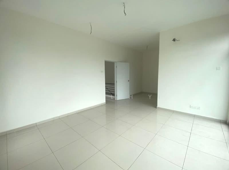 Taman Danga Sutera - 3