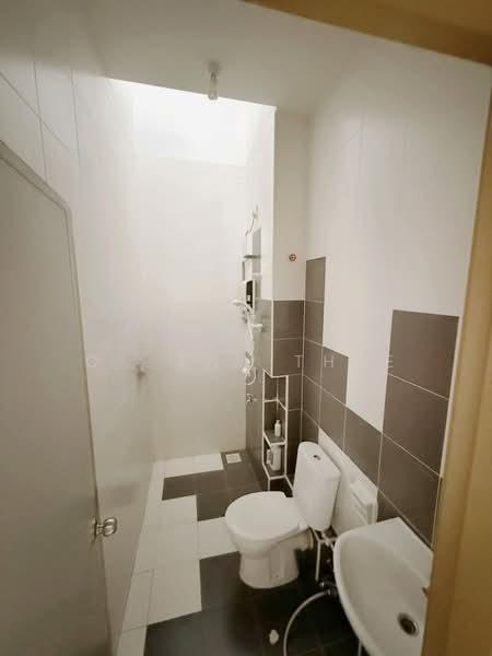 Jalan Setia 10/8 Taman Setia indah 81100 Johor Bahru House For Sale - 4