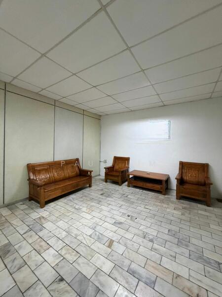 FACTORY SALE HEAVY ZONE WITH 79080 SQFT RARE IN MARKET FREE HOLD - 3