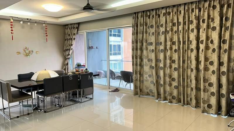 Central Park condominium - 2