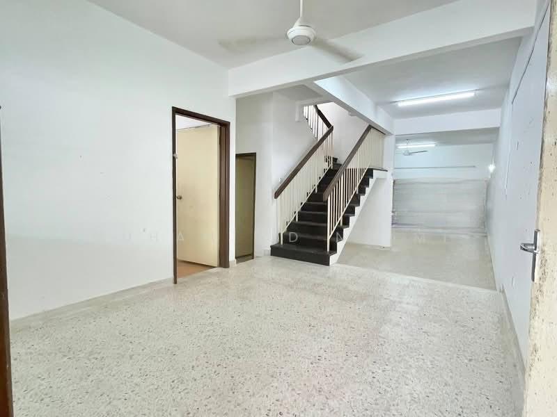 Perumahan Rantau Bukit Petronas - 2