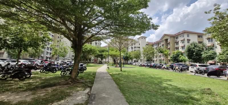Seri Ixora Apartment - 2