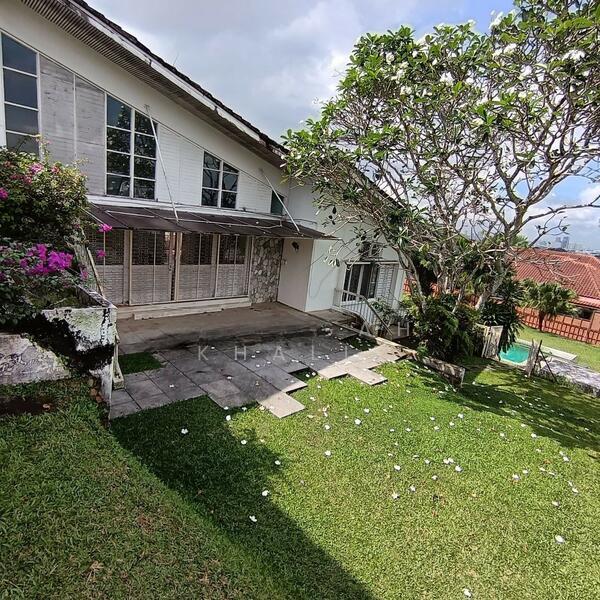 Bukit Gasing Bungalow - 4