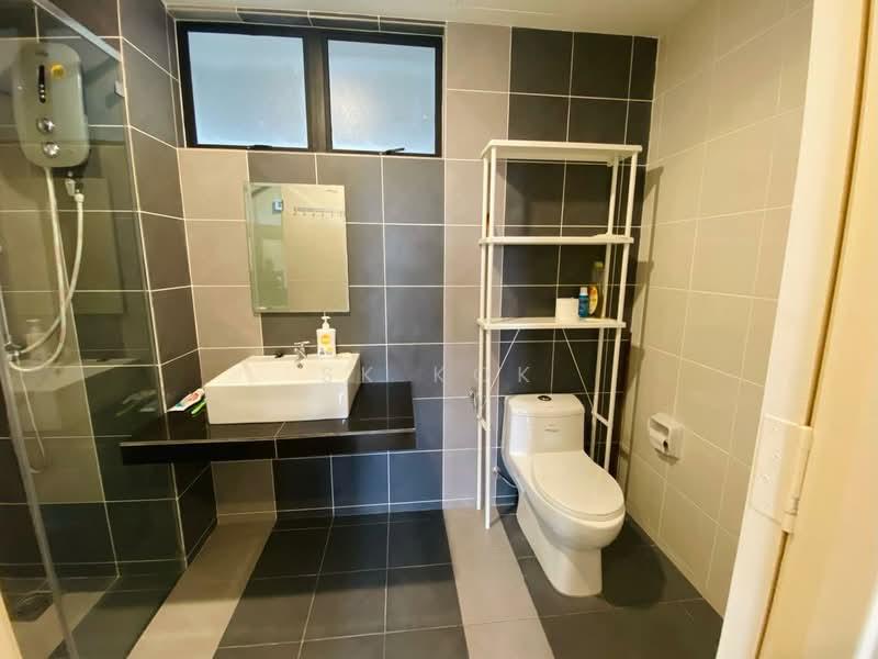 Upper East @ Tiger Lane - 4