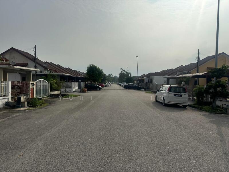 Single Storey, Cassavista Bandar Bukit Raja - 3