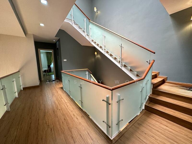 Bandar Sungai Long - 4