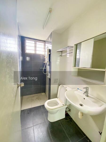 Mutiara Anggerik - 5