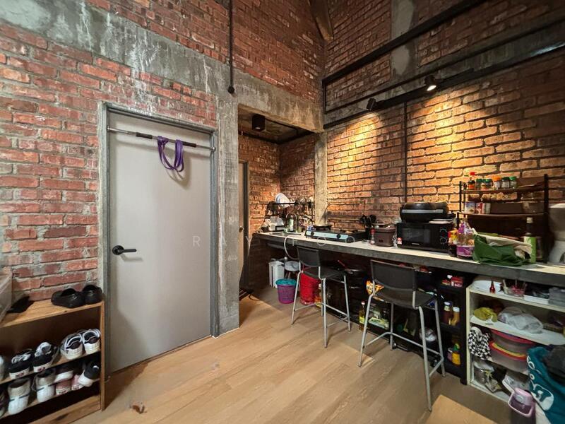 Taman Taynton View - 4