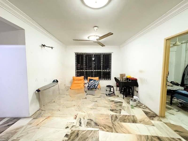 Gurney Heights - 4