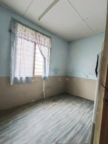 Single storey terrace in Taman UK Ulu Kinta - 5