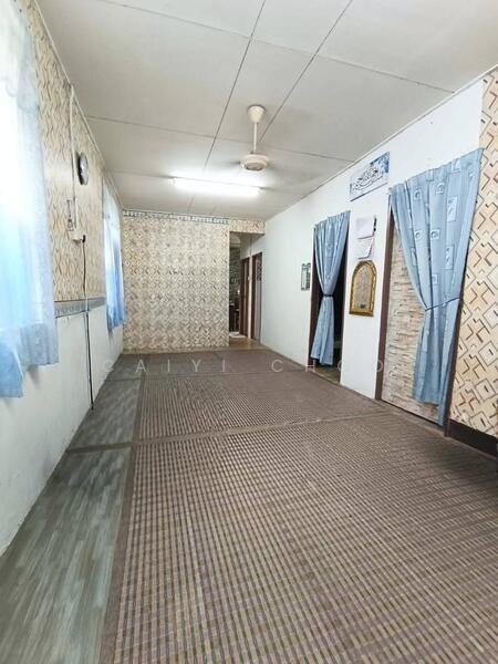 Single storey terrace in Taman UK Ulu Kinta - 3