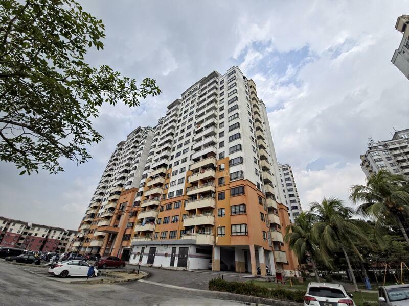 Vista Millennium Condominium - 4