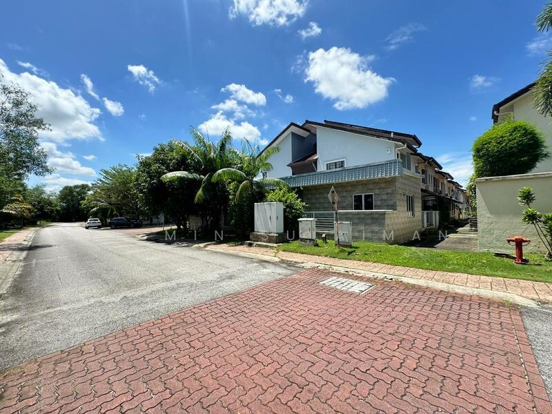 CORNER LOT Double Storey Terrace Greenlane - 4
