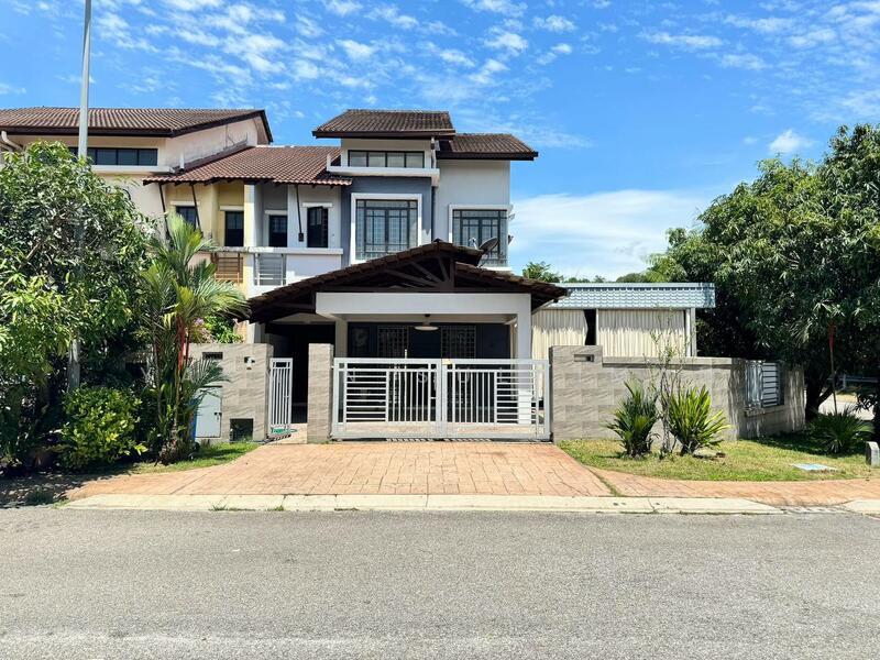 CORNER LOT Double Storey Terrace Greenlane - 1