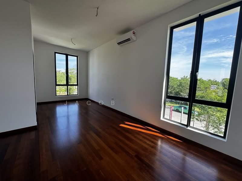 Suria Hills Iskandar Puteri - 3