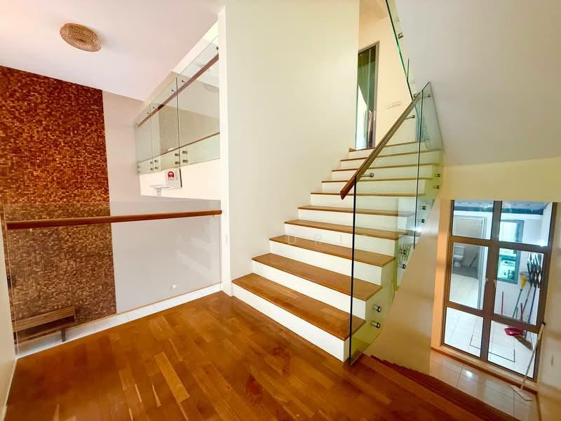 Schumann, Symphony Hills - 4