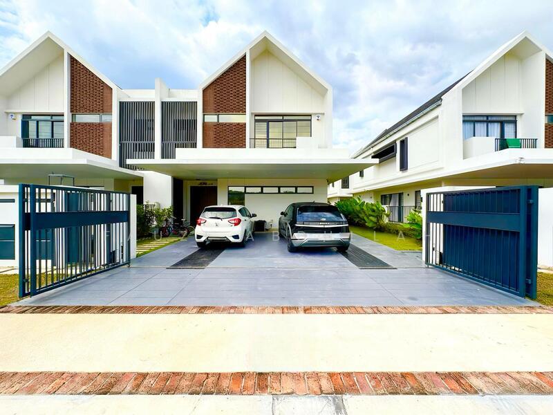 The Eighth, Elmina Green, Shah Alam - 1