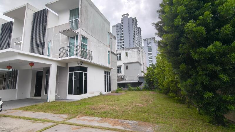 Minden Gardens Residence - 1