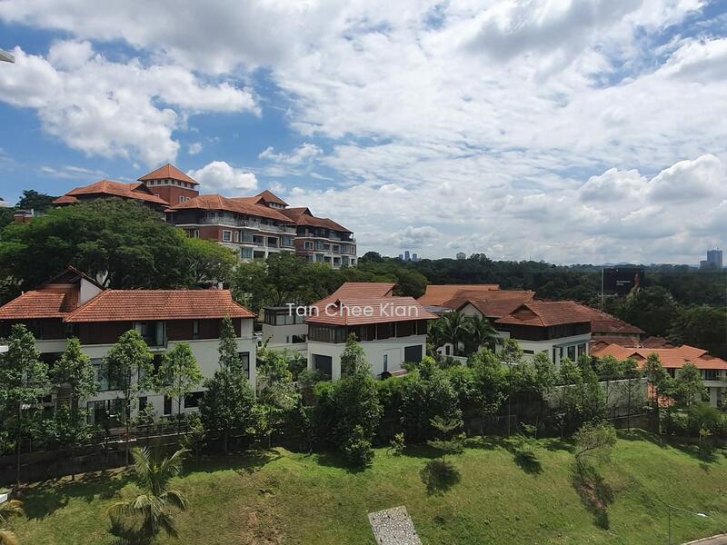 Sri Bukit Persekutuan - 1