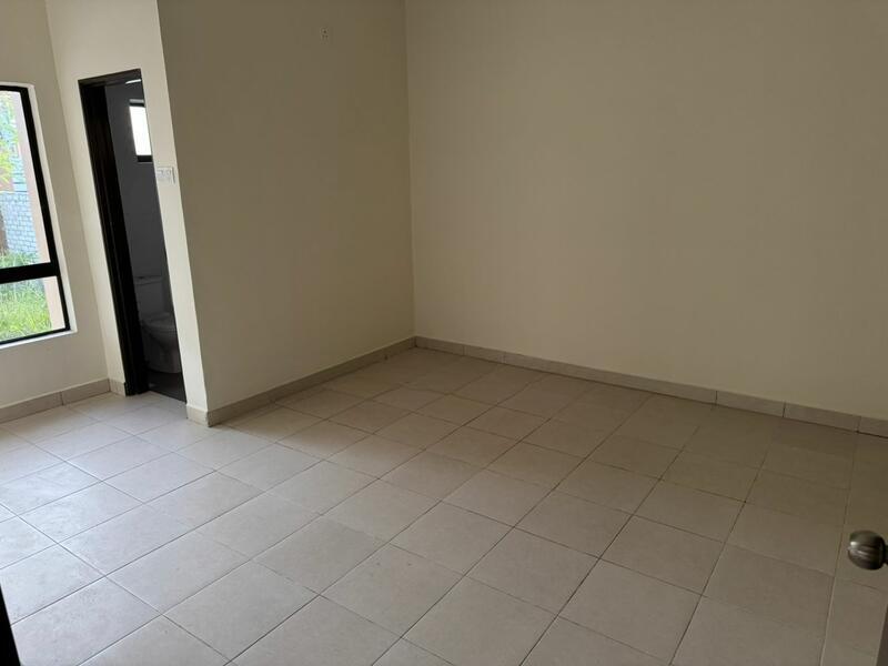 TAMAN MANTIN PUTRA - 4