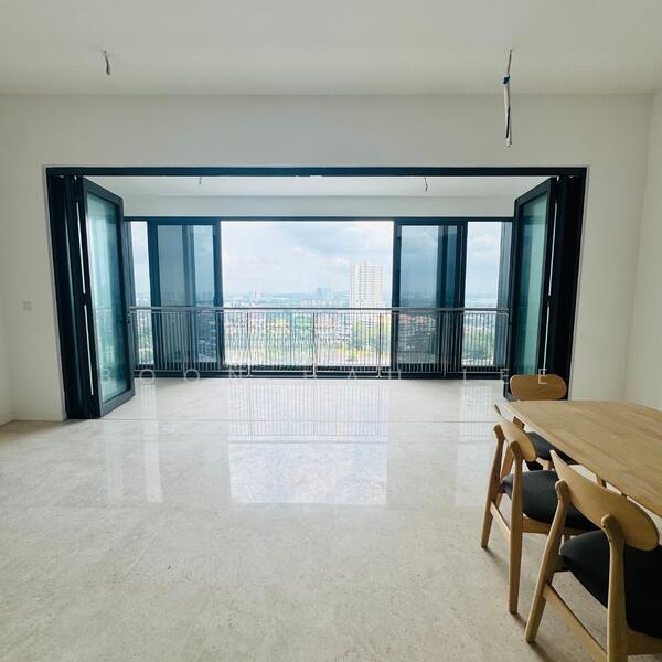 The Astaka @ 1 Bukit Senyum - 4