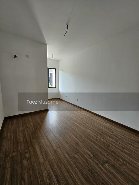 ILHAM RESIDENCE 2 - 5