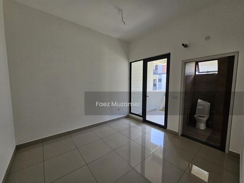 ILHAM RESIDENCE 2 - 5