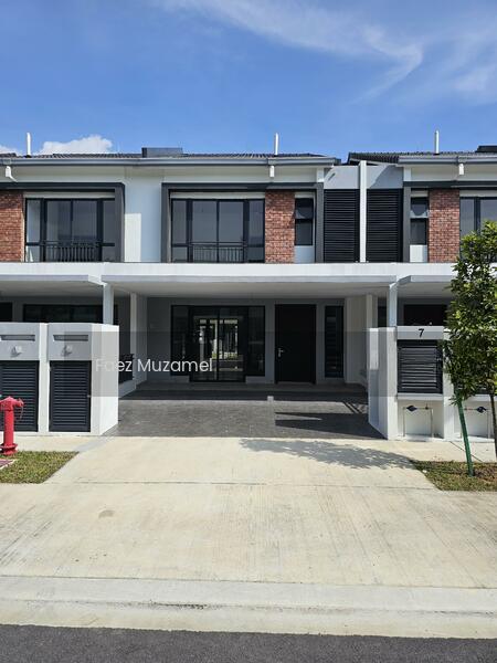 ILHAM RESIDENCE 2 - 1