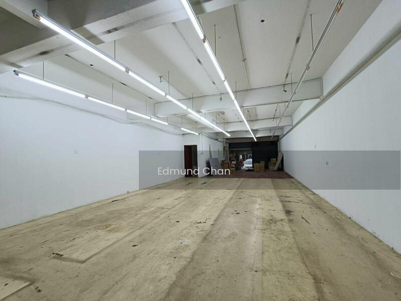 Taman Perdagangan Puchong Utama - 1